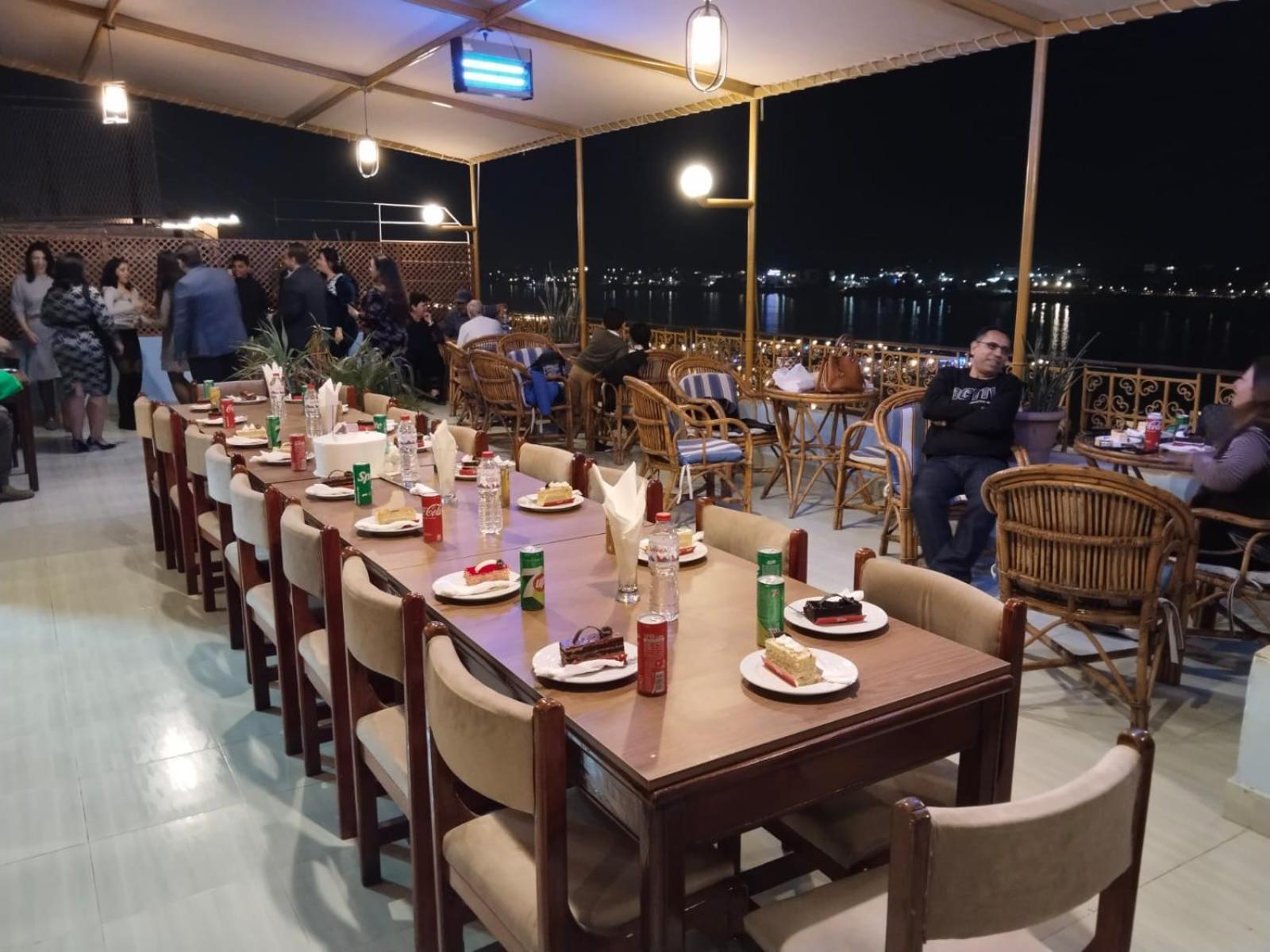 Merry Land Hotel & Roof Top Nile Restaurant Luksor Dış mekan fotoğraf